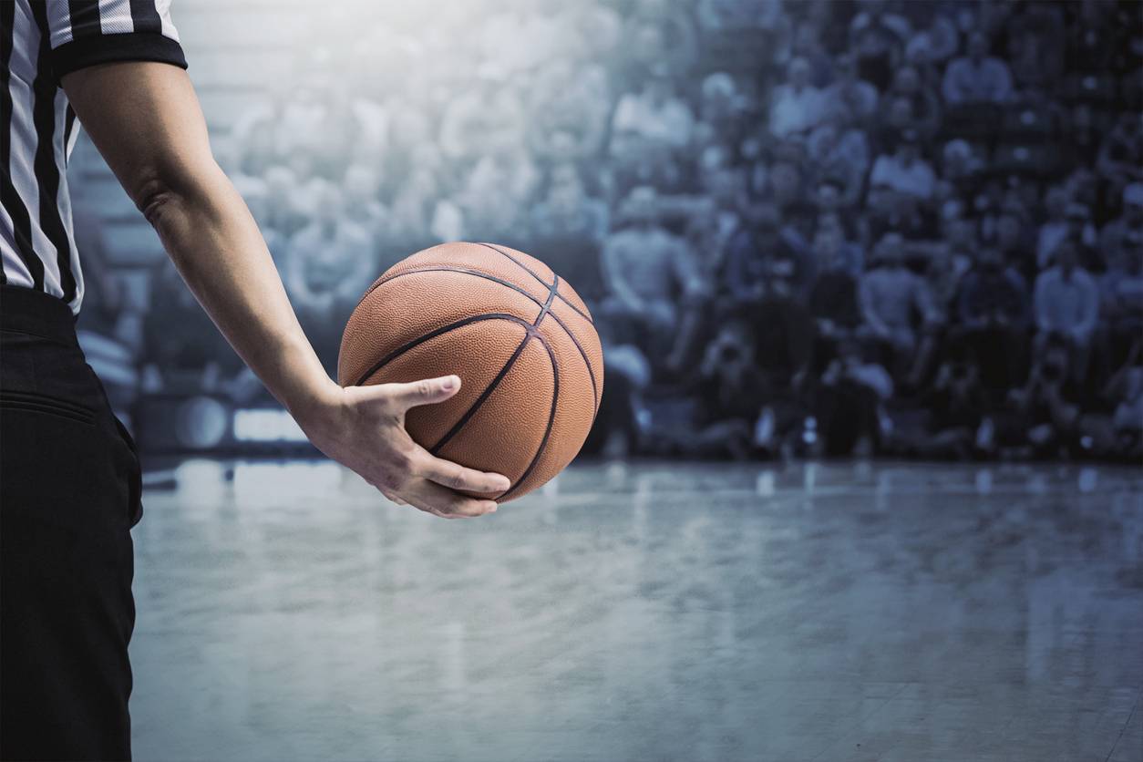 Systèmes audio et vidéo pour l’arbitrage du basket